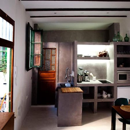 Casita Artista En Bello Edificio Barrio Ruzafa Valência Exterior foto