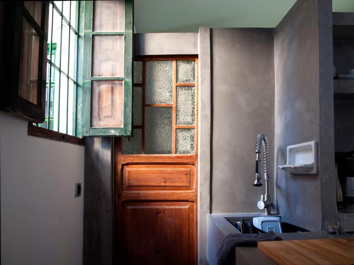 Casita Artista En Bello Edificio Barrio Ruzafa Valência Exterior foto