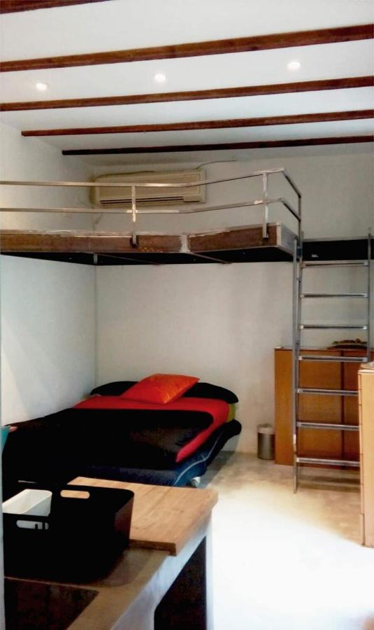 Casita Artista En Bello Edificio Barrio Ruzafa Valência Exterior foto