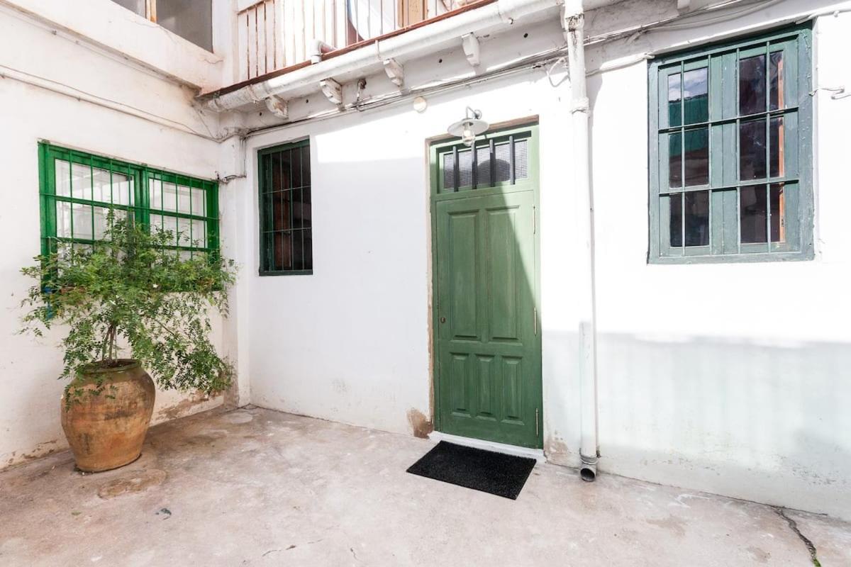 Casita Artista En Bello Edificio Barrio Ruzafa Valência Exterior foto